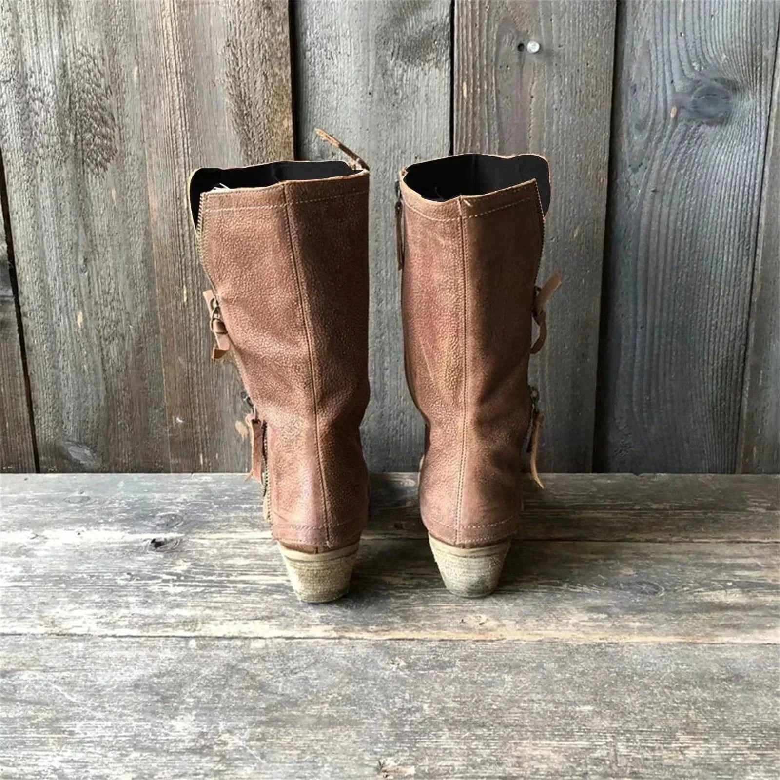 Jolie Vintage-Edge Zip Boot