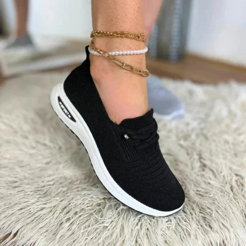 Lina Travel-Knit Sneaker
