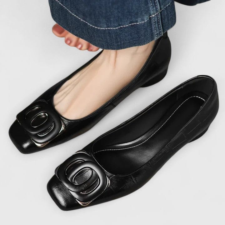 Vera Flex-Sole Buckle Pump