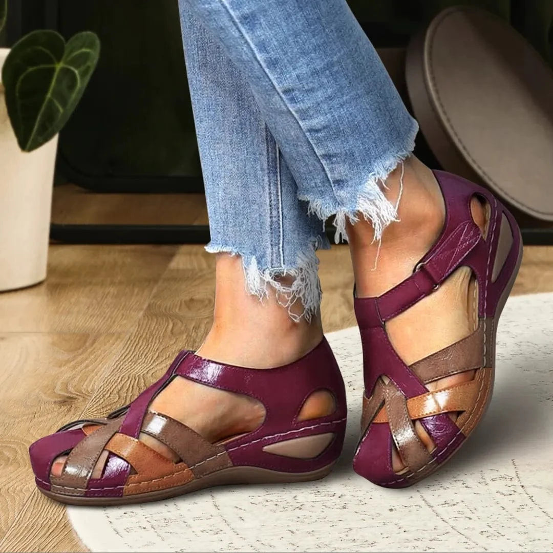 Uma  Graceful Orthopedic Sandals