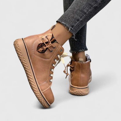 Maia Gum-Sole City Boot