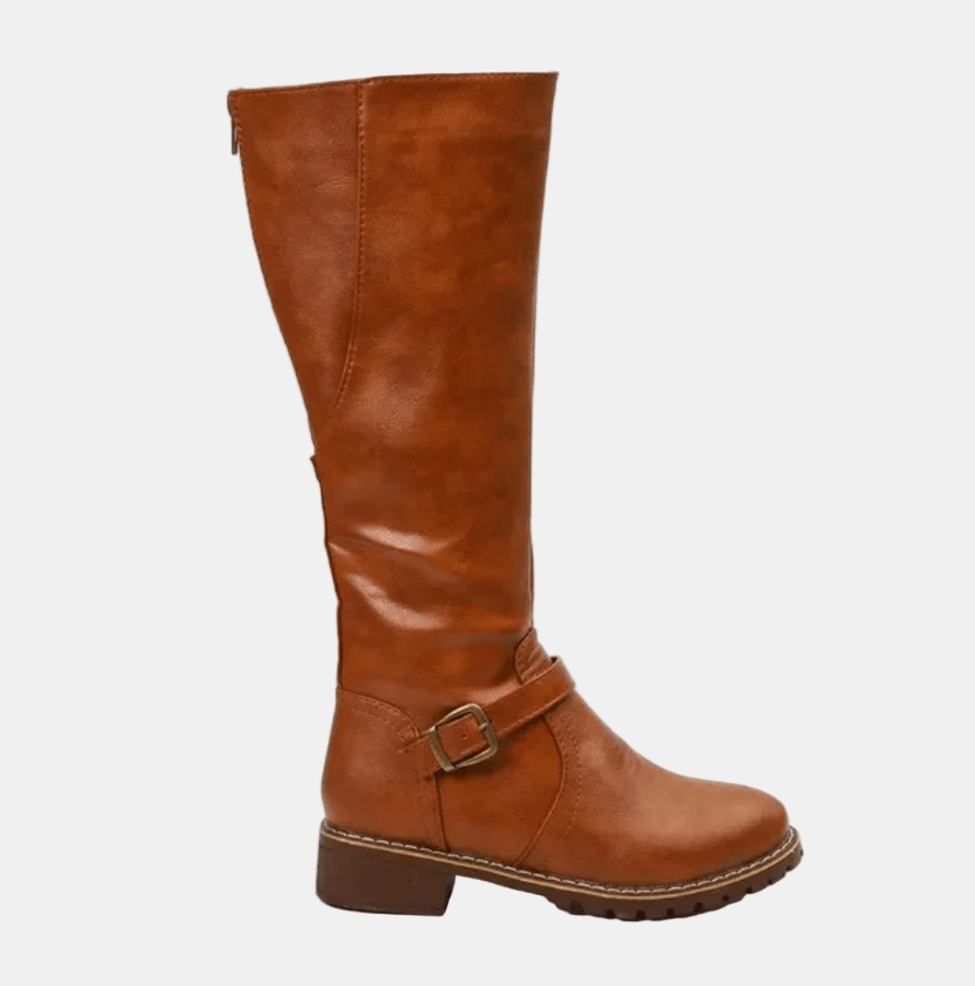 Chloe Sleek Zip-Up Boots